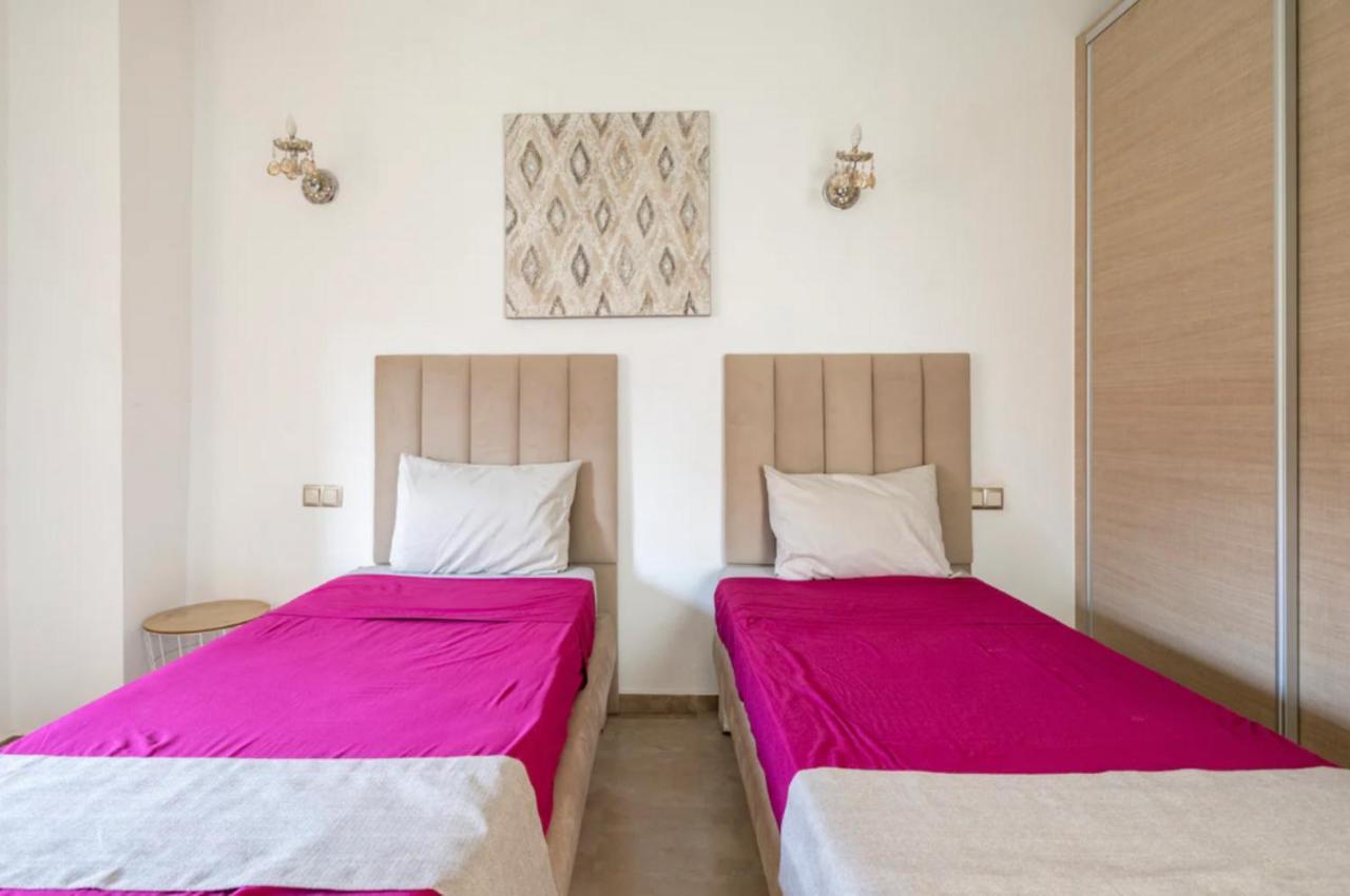 Jolie 3 Chambres Loue Entierement Avec Piscine Villa Marrakesch